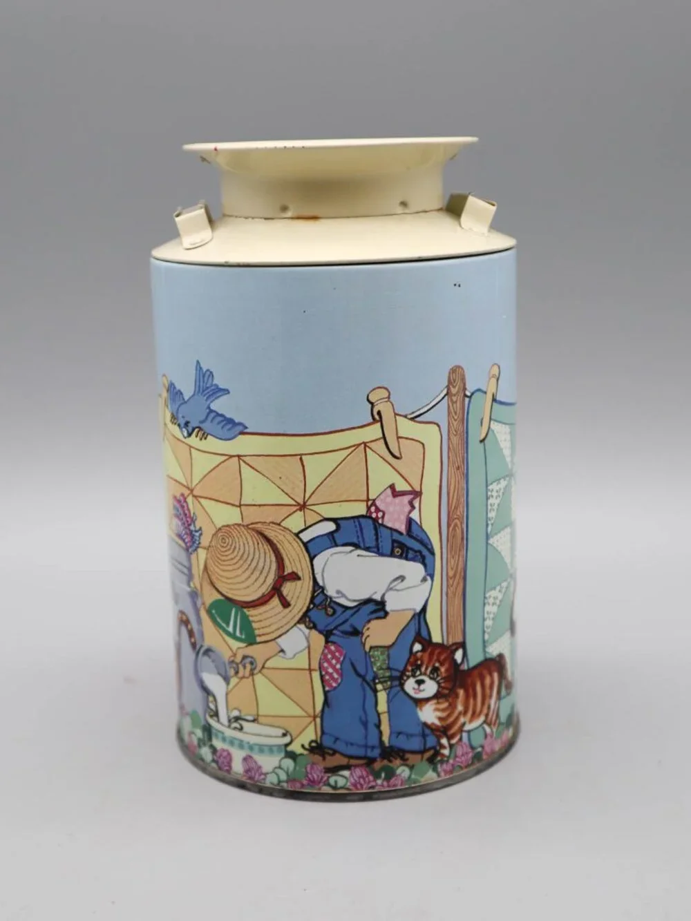 Vtg Milk Jug Storage Canister Tin Cats & Quilt Design 7